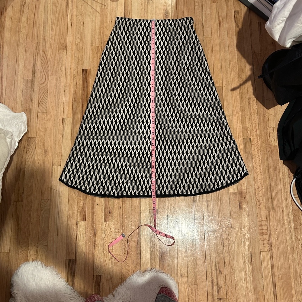 Elegant Black and White Patterned Skirt, anthropologie, aritzia Small
